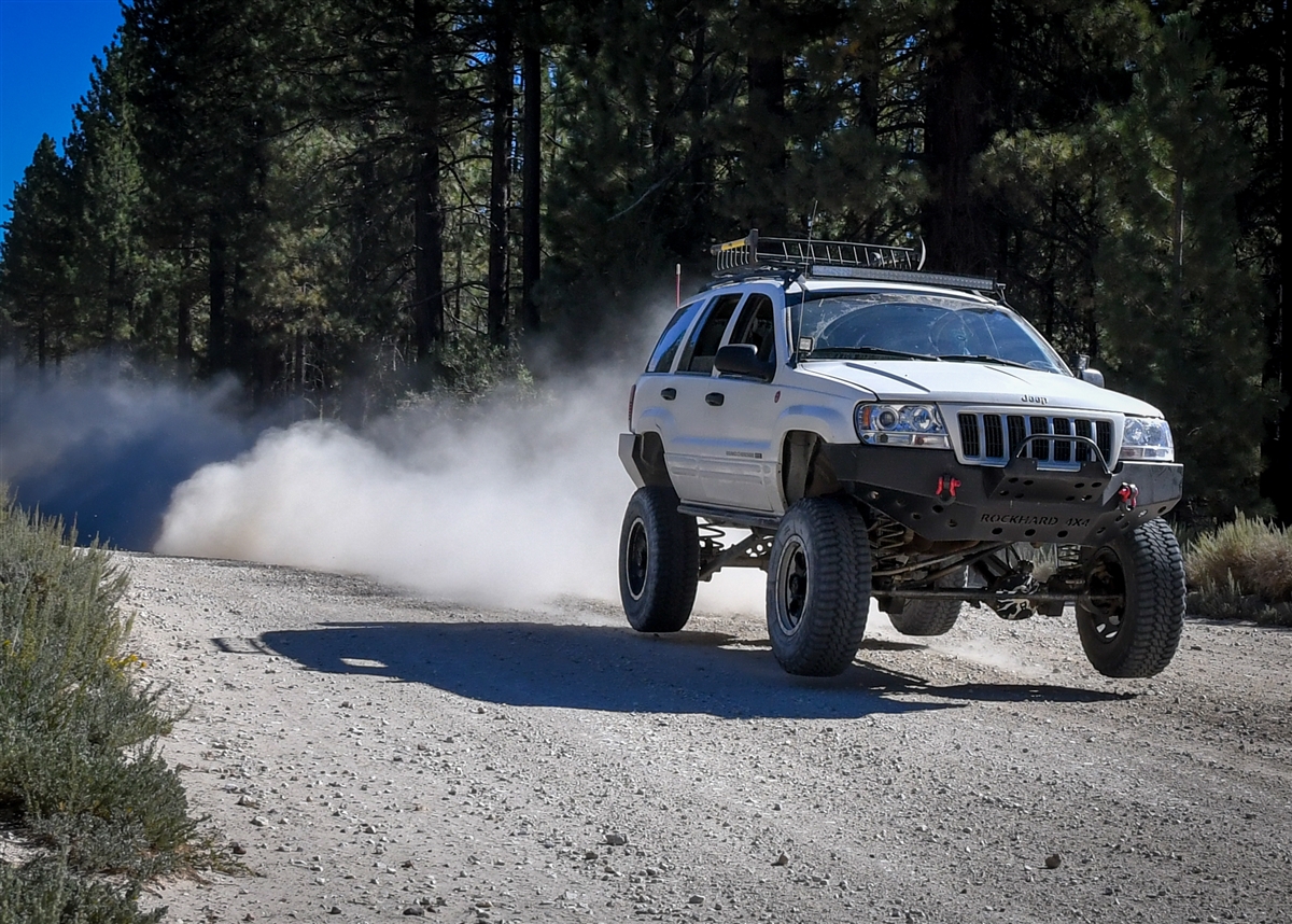 Rock Hard 4x4™ Patriot Series Front Bumper for Jeep Grand Cherokee WJ
