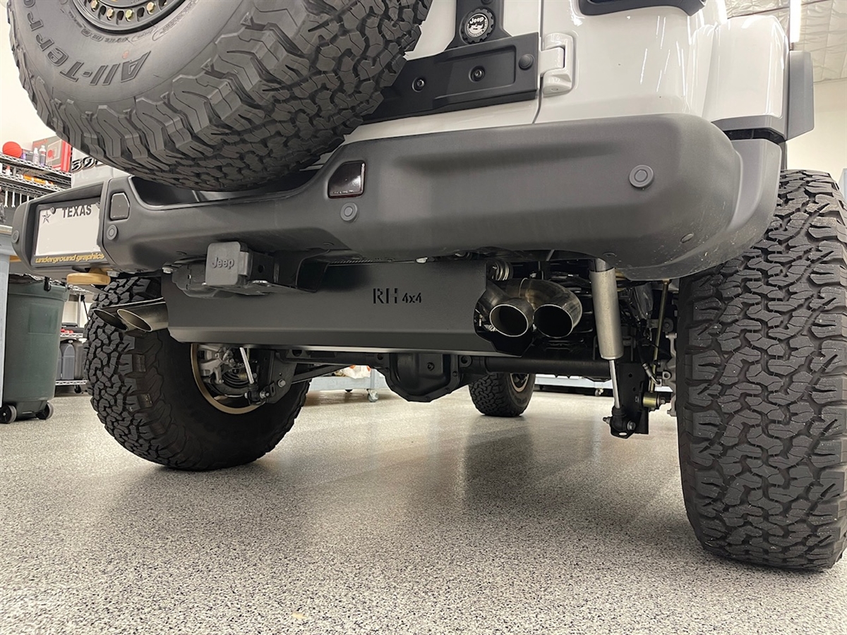 Rock Hard 4x4™ Muffler Skid Plate for 392 HEMI Jeep Wrangler JL 2/4DR  2018 - Current [RH-90505]